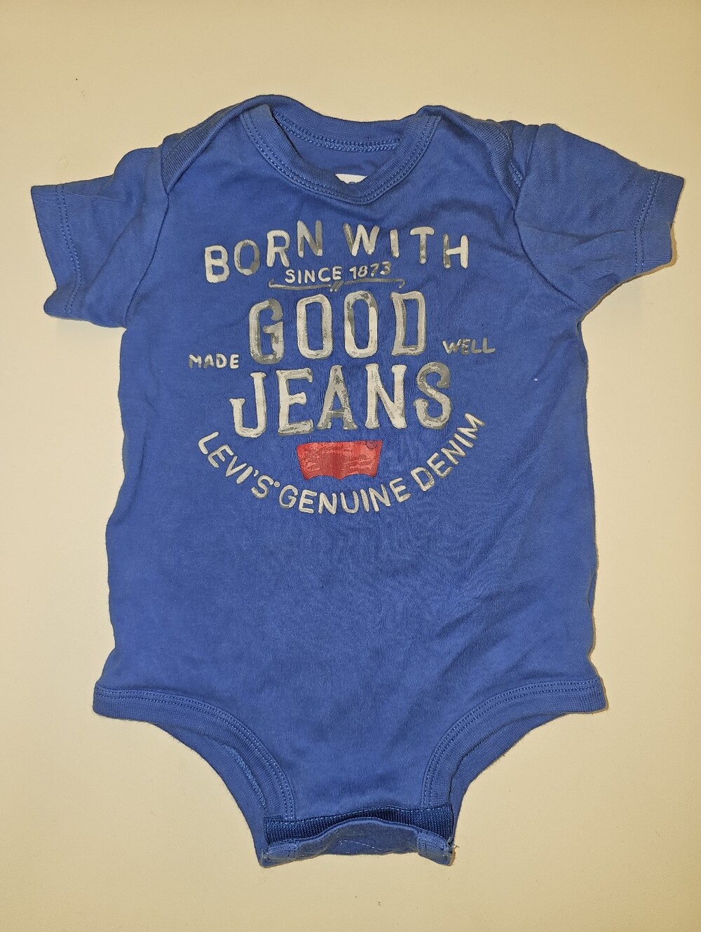EUC | 12M | Levi’s | Blue Good Jeans Graphic Baby Bodysuit